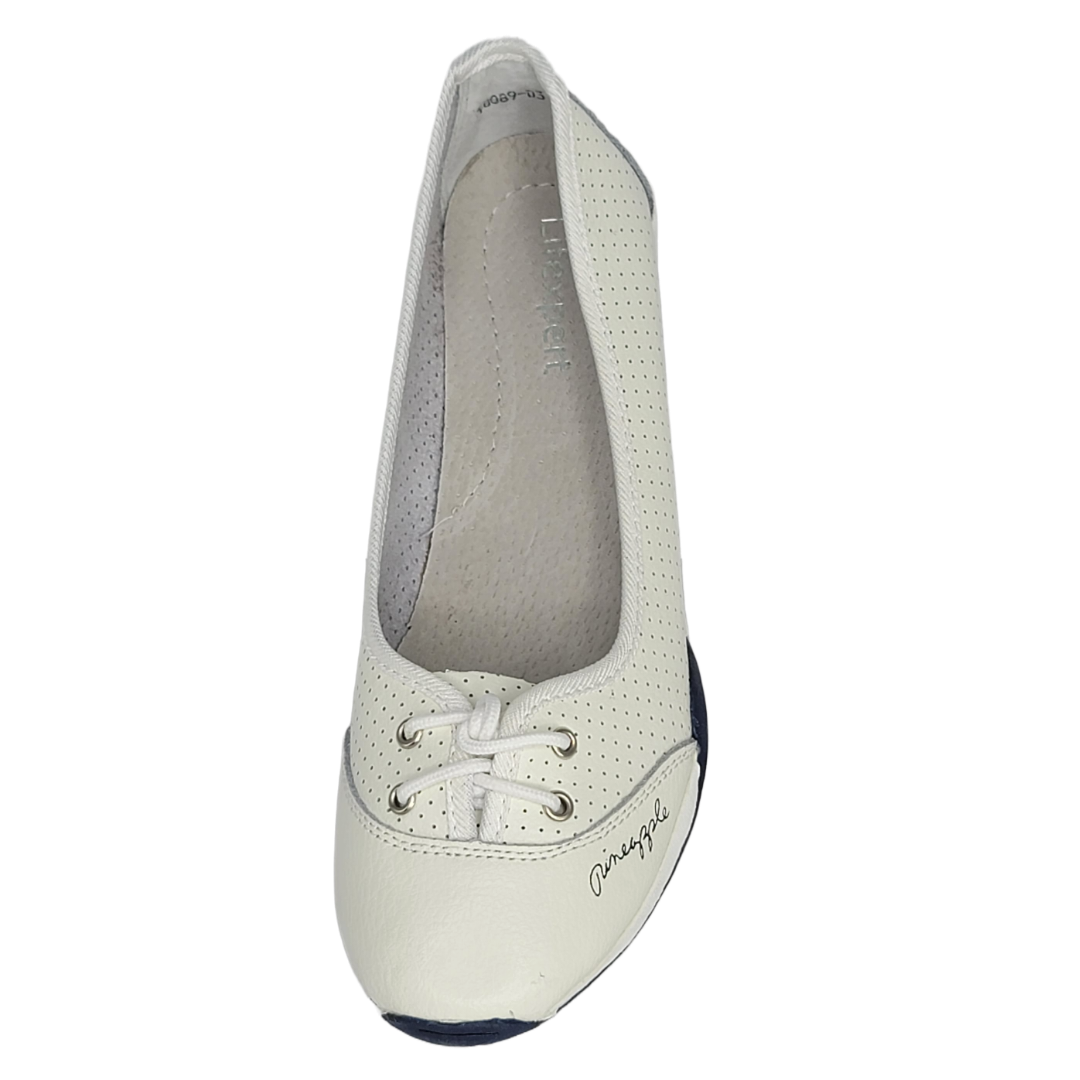 Women's Slip-On Leather Ballerina-Style Pineapple Shoes (White)